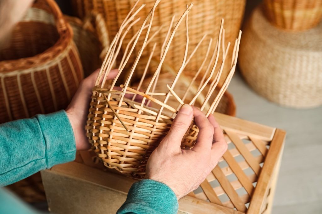 Can you make baskets using recycled or natural materials?