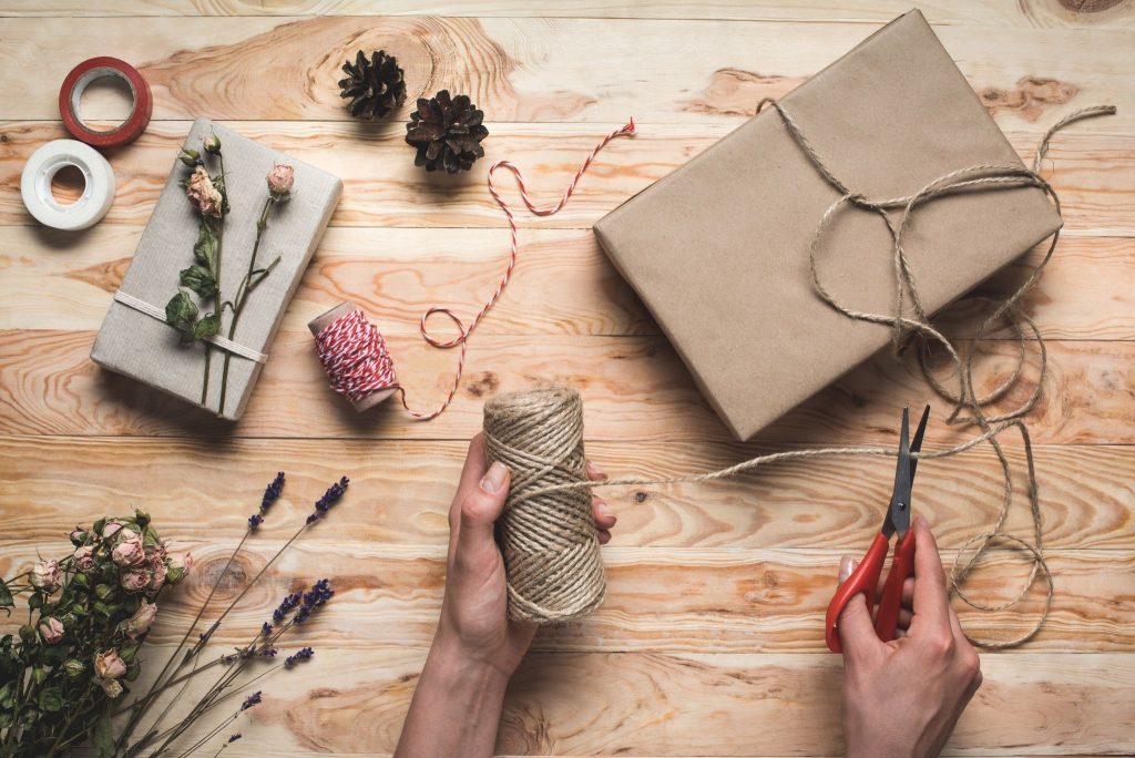 How do you create personalized handmade gifts that impress?
